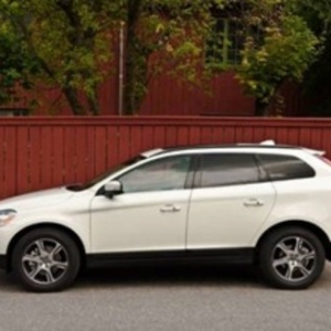 ֠XC60-2012